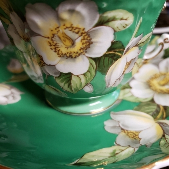 Aynsley Tea Cup Saucer Set Kelly Green White Flowers Apple Blossom England - Picture 8 of 10